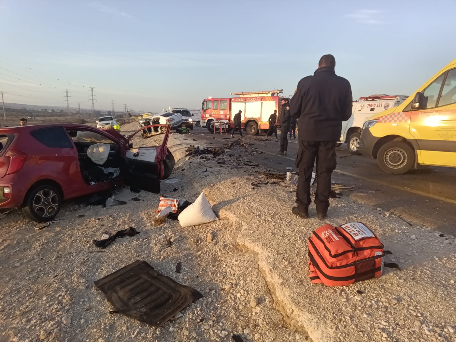 כביש 40: הרוג ושני פצועים בתאונה עם מעורבות שני כלי רכב