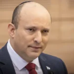 הכתב מיכאל שמש: “שוב ראש ממשלת הסקרים שותק”