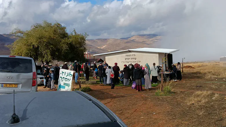 בגבעת מעוז אסתר נחנך בית כנסת ע”ש יונדב הירשפלד הי”ד