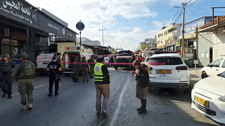 ראש מועצת קדומים: מחטף בפונדוק בחסות שר הביטחון ישראל כ”ץ – החנויות נפתחו