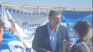 ח”כ בוארון: “הרמטכ”ל התנגד לחלוקת הסיוע על ידי חיילי צה”ל ופה נפער הפער”