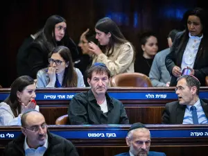 טלי גוטליב ומשה סעדה משוכנעים: “גלנט סגור אצל גנץ”