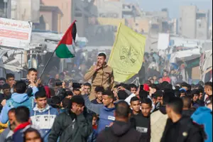 תושבים ברצועת עזה חוגגים לקראת הפסקת האש | תיעוד