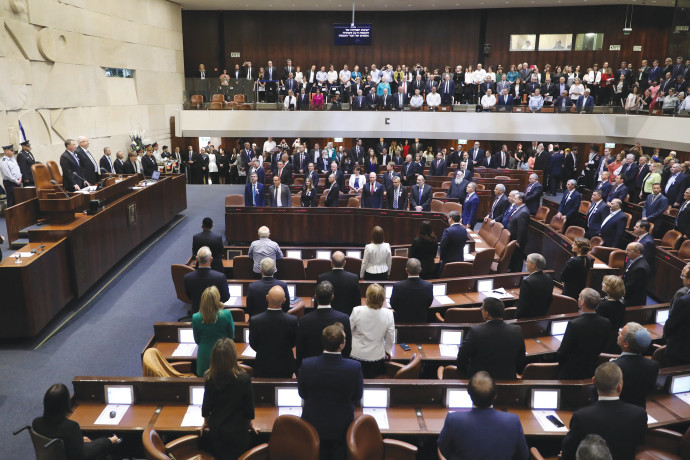 משבר בקואליציה: חוק נכי צה”ל של עוצמה יהודית נדחה במליאה