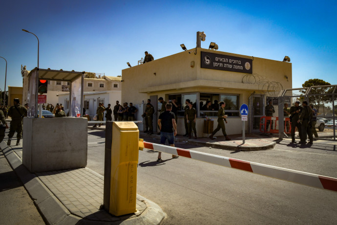 אחרי הדרמה מורטת העצבים: הסיבה לעיכוב בחתימת עסקת החטופים נחשפת