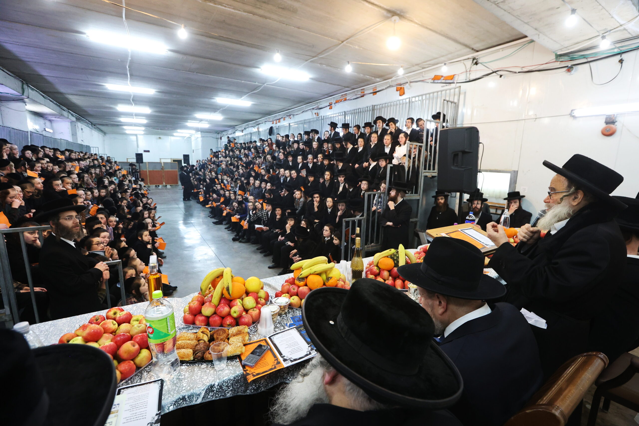 רבי גמליאל ערך טיש מיוחד לילדי החמד של 'טוב ירושלים' 