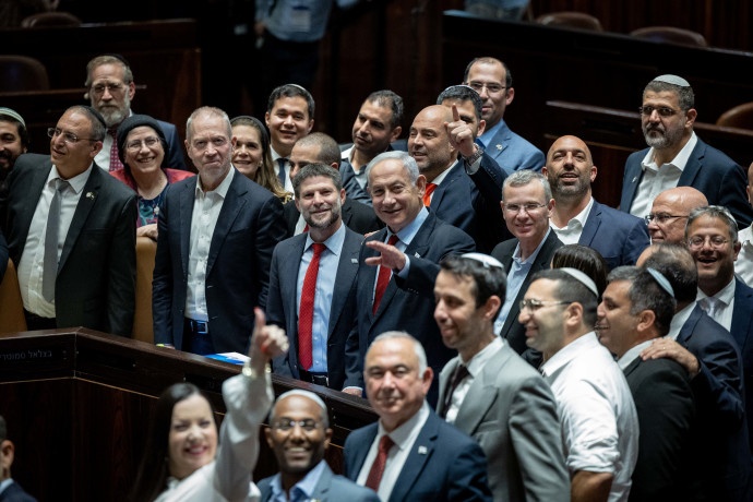 בניגוד לטענות הקואליציה: רוב מוחלט של הציבור תומך בהקמת ועדת חקירה ממלכתית | סקר "מעריב"