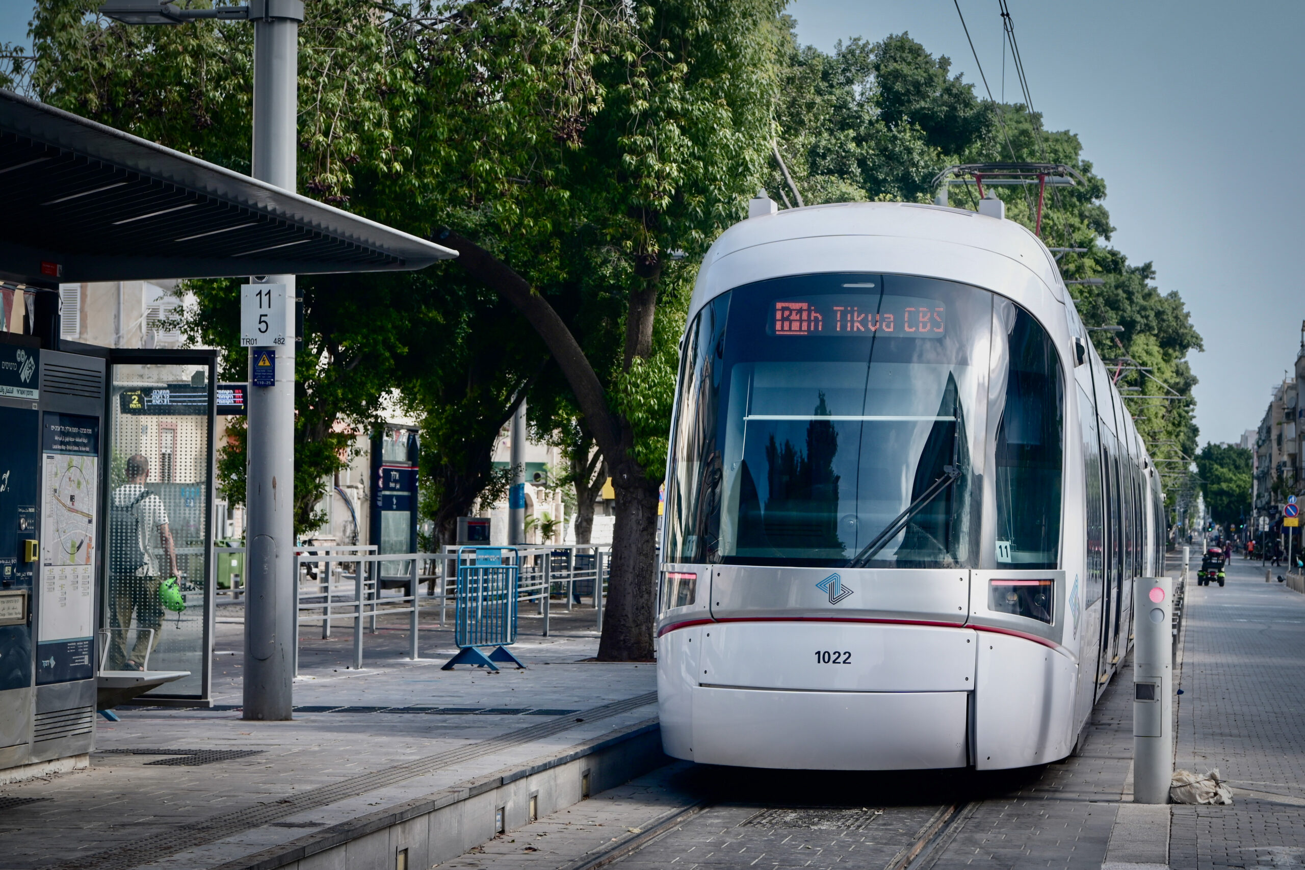 שיבושים בתנועת הרכבת הקלה בגוש דן; "תקלה במערכות"