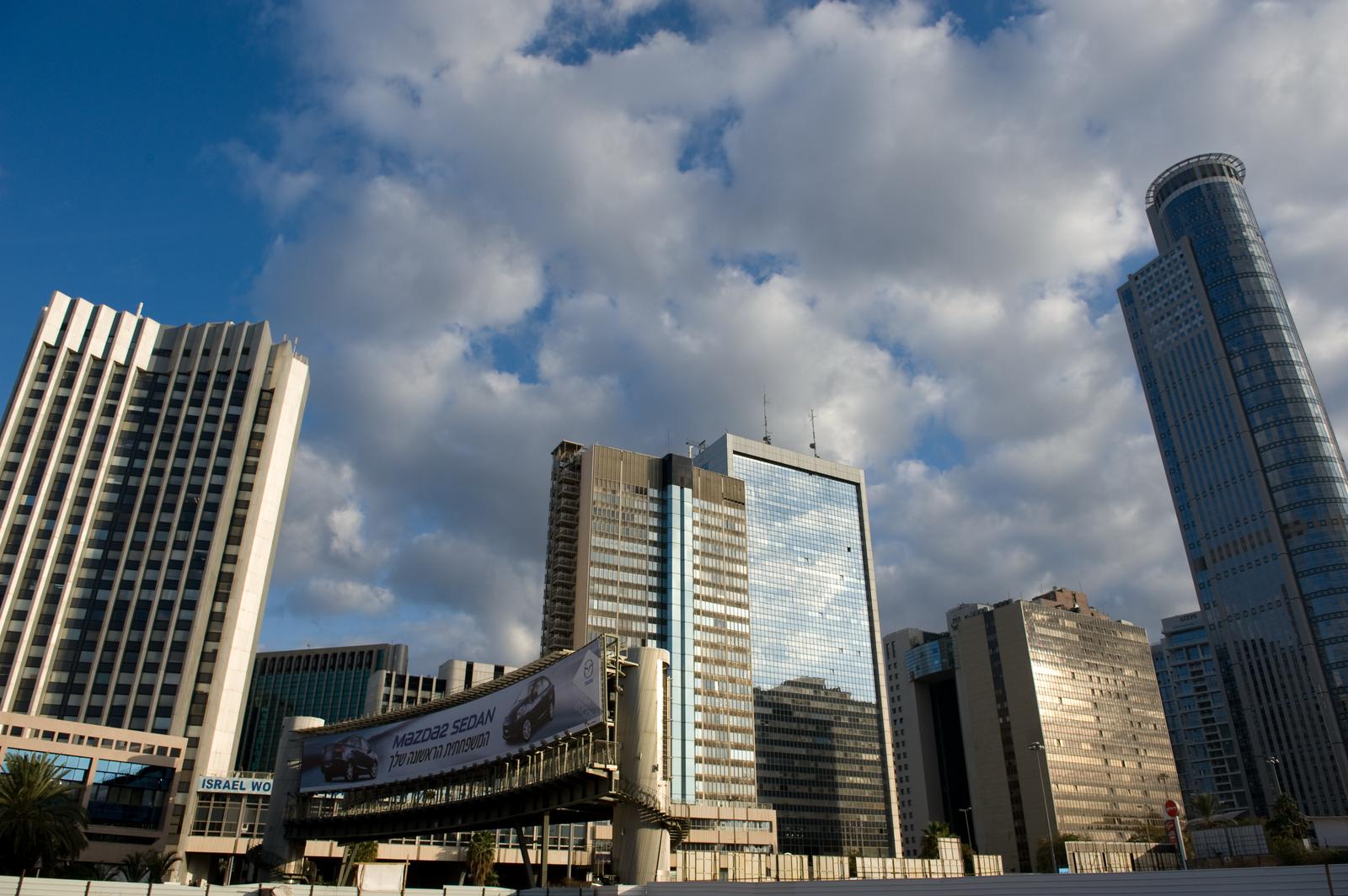 סיפורה המרתק של הבורסה ליהלומים בישראל | מסע מצולם בבניין השמור וריאיון מיוחד