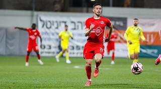 הרצליה – הפועל ת"א 0:0, ר"ג – הפועל פ"ת 0:0